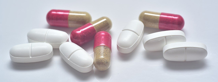 antibiotici-superbatteri-farmacia-pittari